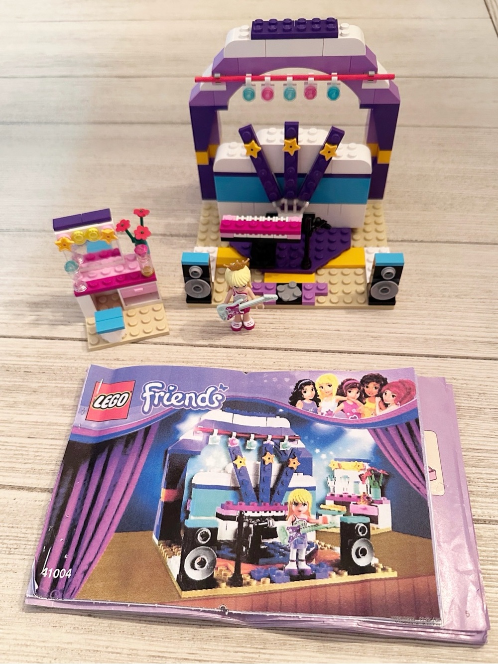 LEGO Friends Rehearsal Stage 41004